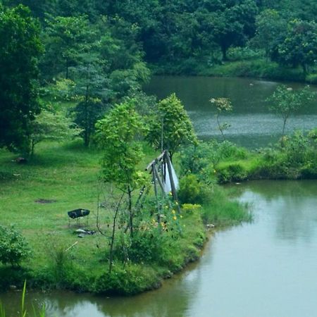 Chu Thien Homestay And Camping Hanoi Buitenkant foto